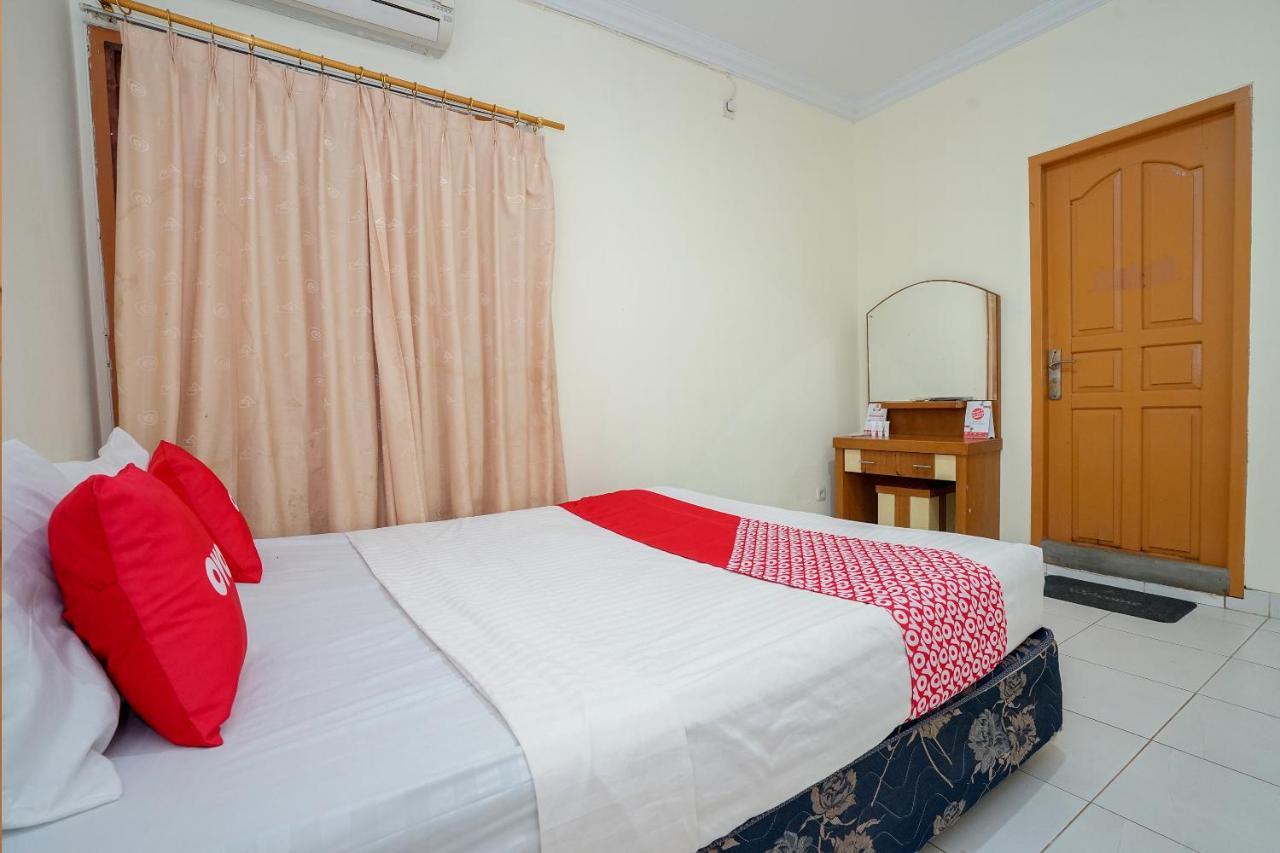 Oyo 2025 Wisma Musdalifa Palembang Exteriér fotografie